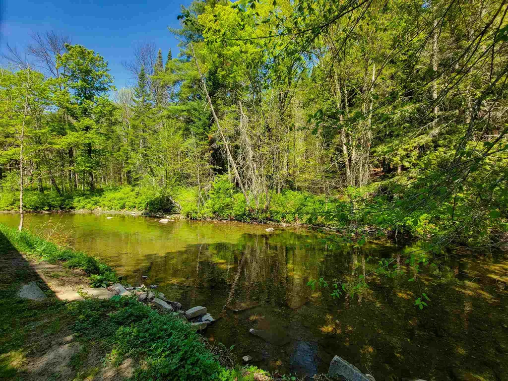 12 Creamery Road Chelsea VT 05038