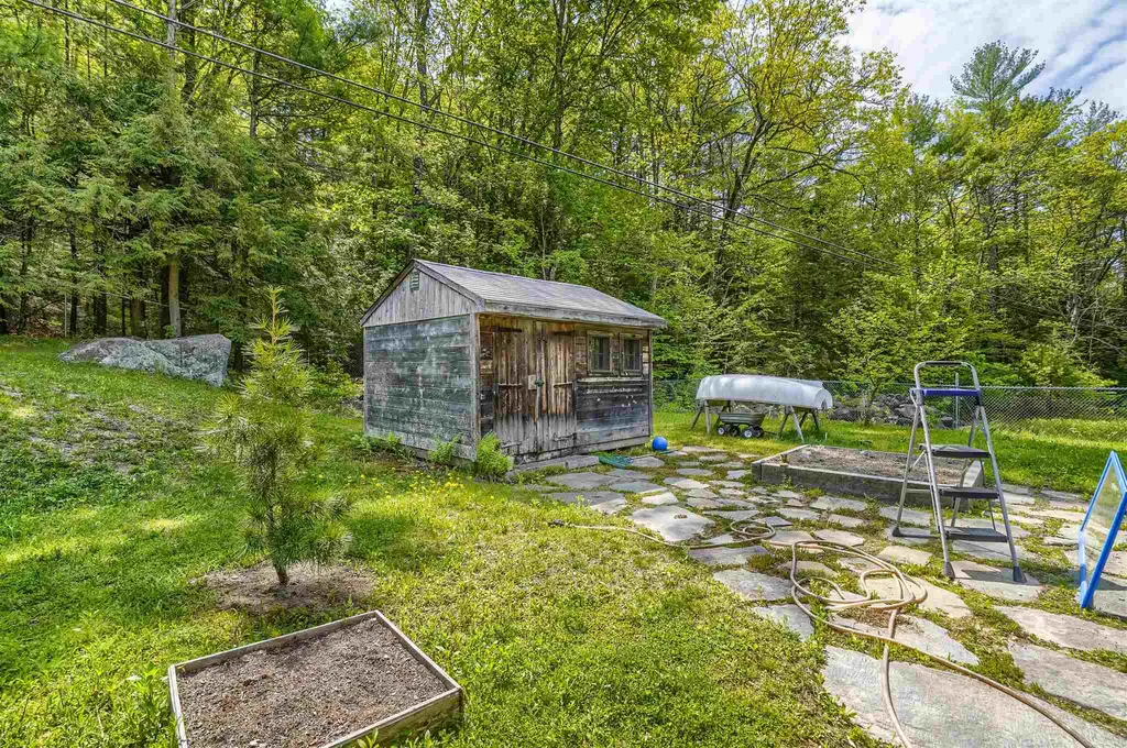 1006 Pleasant Pond Road Francestown NH 03043