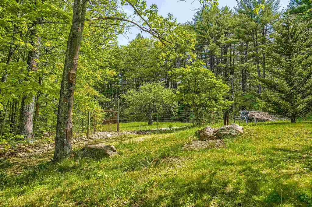 1006 Pleasant Pond Road Francestown NH 03043