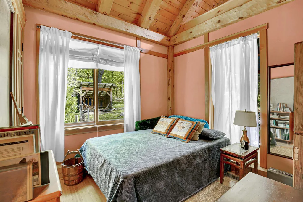 1006 Pleasant Pond Road Francestown NH 03043