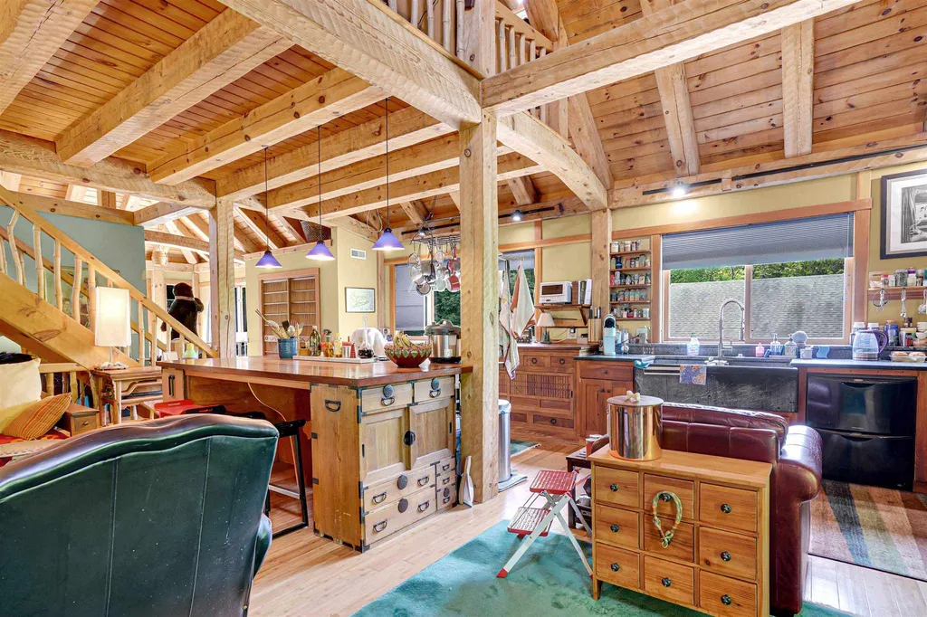 1006 Pleasant Pond Road Francestown NH 03043