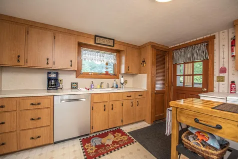 27 Walker Road Alexandria NH 03222