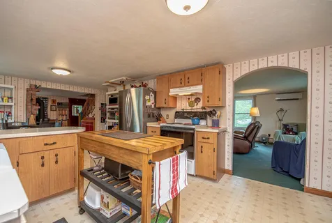 27 Walker Road Alexandria NH 03222
