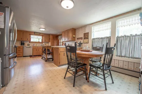 27 Walker Road Alexandria NH 03222
