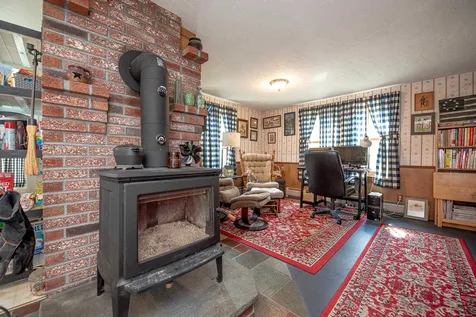 27 Walker Road Alexandria NH 03222