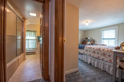 27 Walker Road Alexandria NH 03222