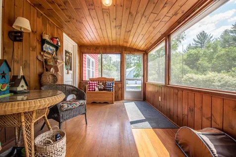 27 Walker Road Alexandria NH 03222