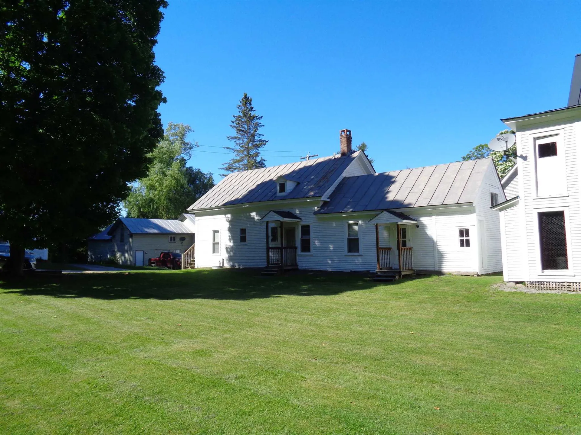 215 And 227 Rainbow Street Royalton VT 05068
