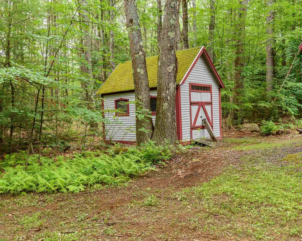 42 Watson Road Dover NH 03820
