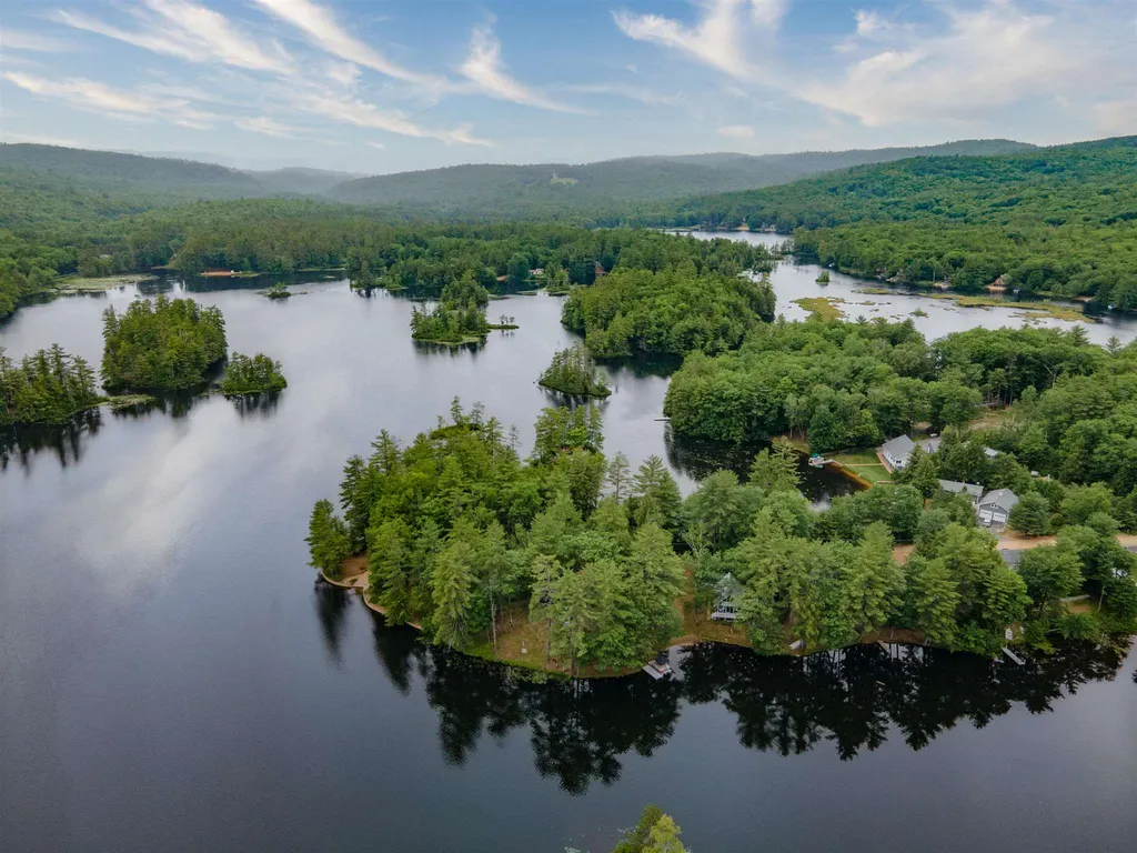 82 Hermit Woods Road Sanbornton NH 03269