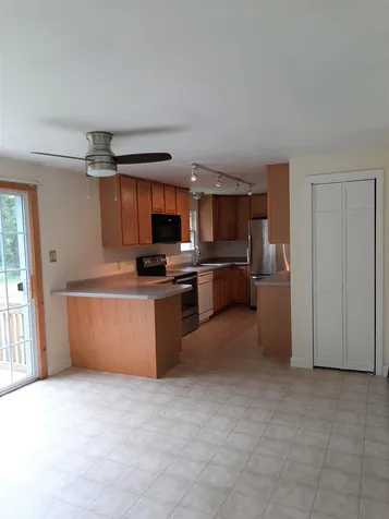 122 Silver Lane Vernon VT 05354