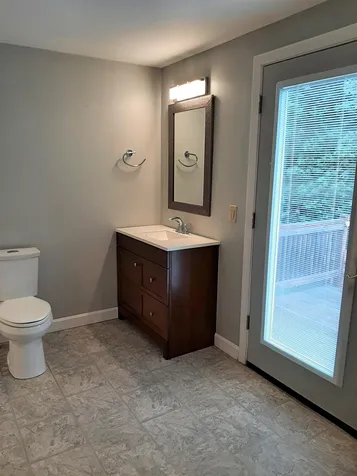 122 Silver Lane Vernon VT 05354