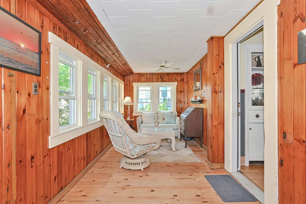 3 Hickey Street Rochester NH 03868
