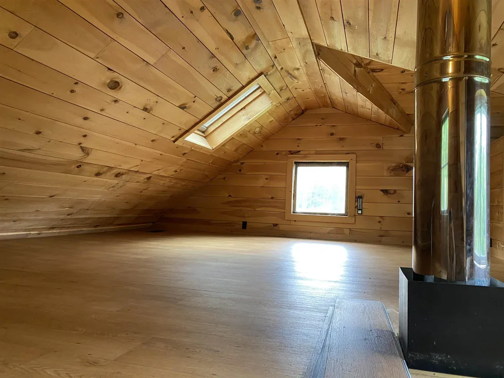 887 Warren Road Eden VT 05652