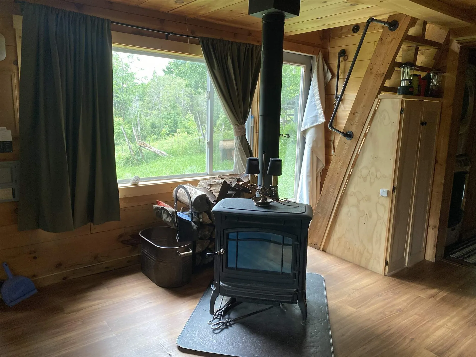 887 Warren Road Eden VT 05652