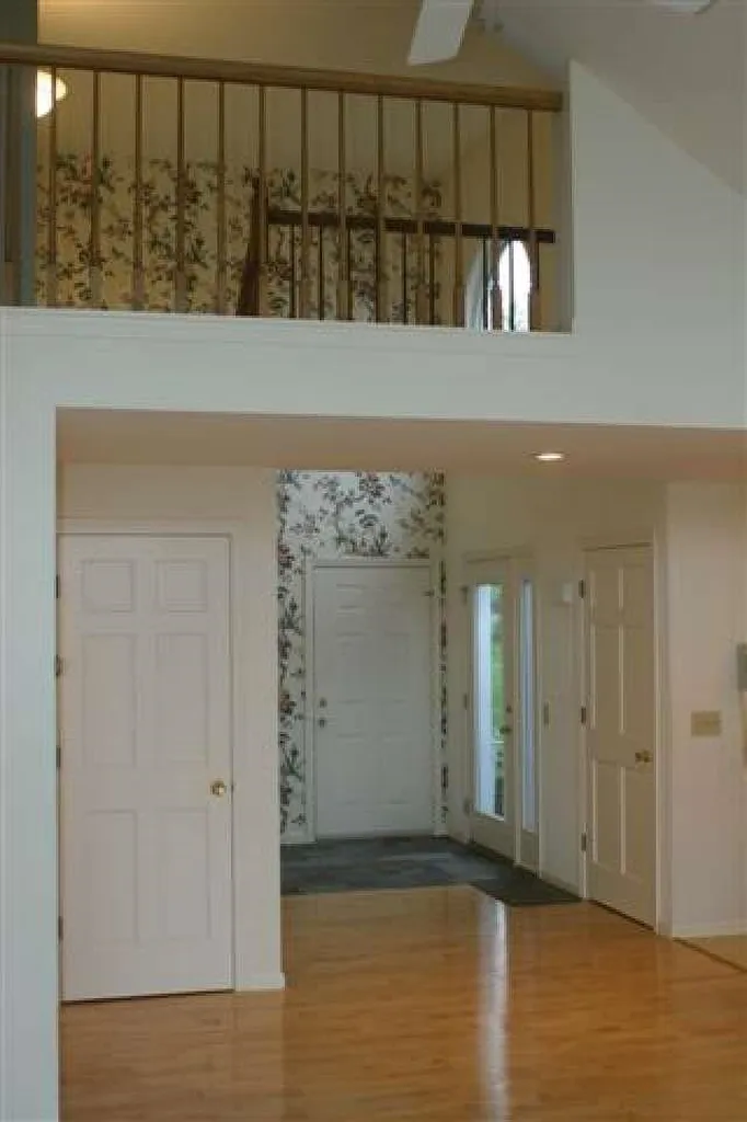 6 Iroquois Lane Bridgewater NH 03222
