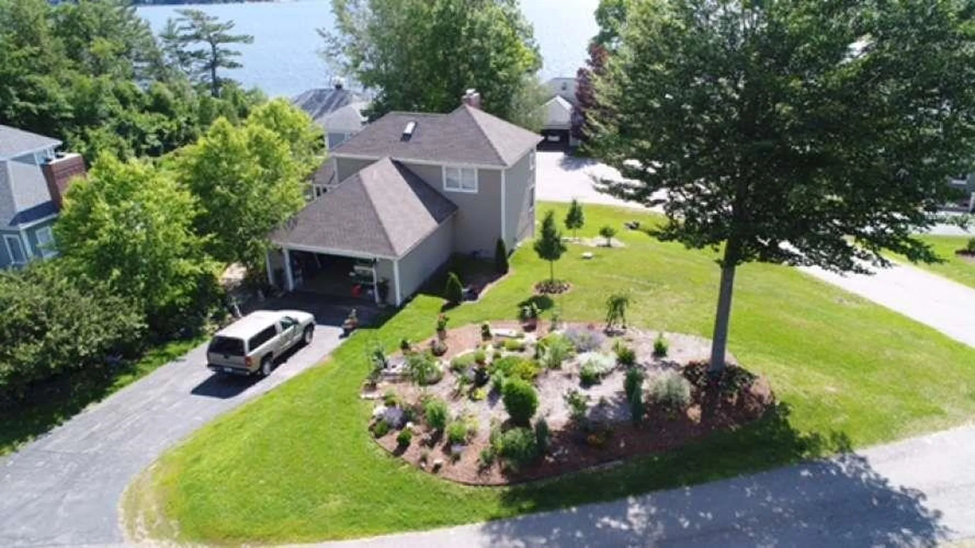 6 Iroquois Lane Bridgewater NH 03222