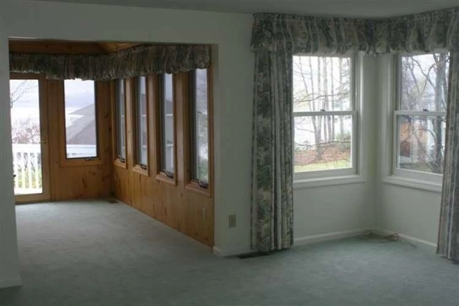 6 Iroquois Lane Bridgewater NH 03222