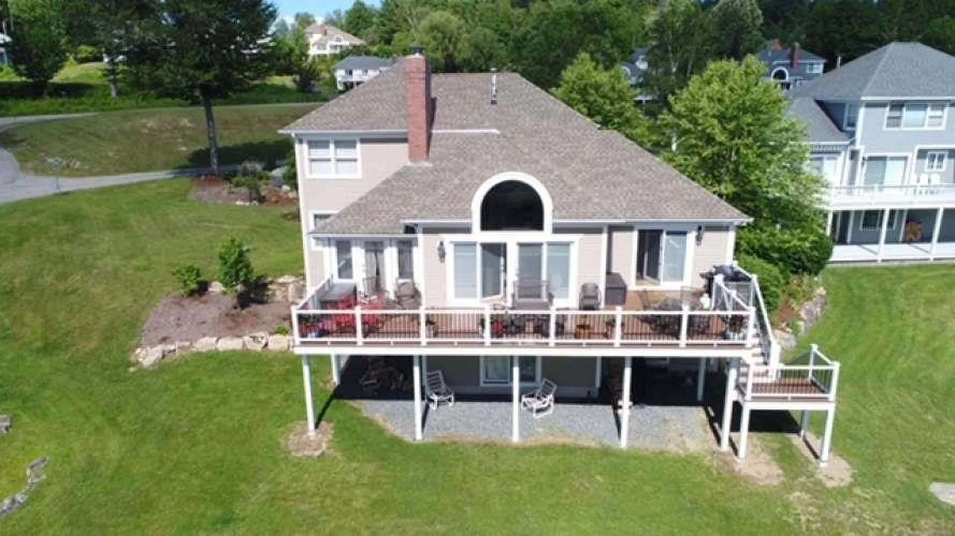 6 Iroquois Lane Bridgewater NH 03222