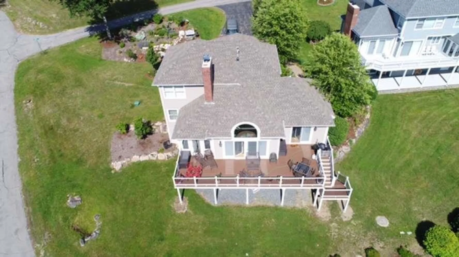 6 Iroquois Lane Bridgewater NH 03222