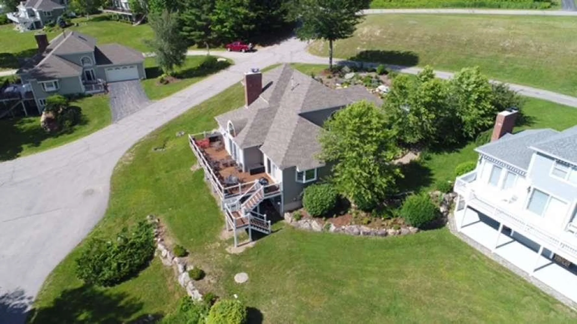 6 Iroquois Lane Bridgewater NH 03222