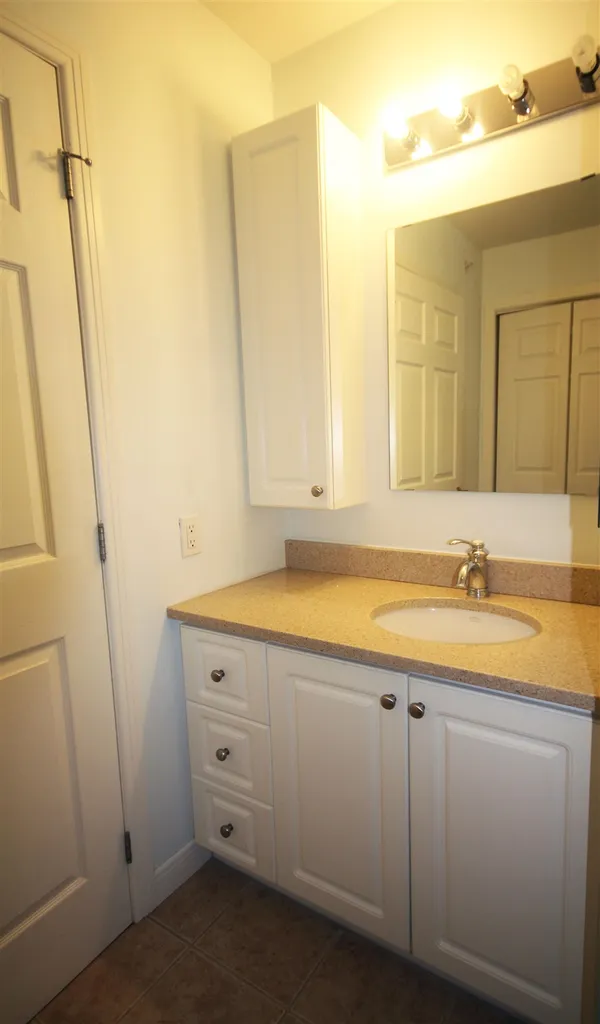 287 Mascoma Street Lebanon NH 03766