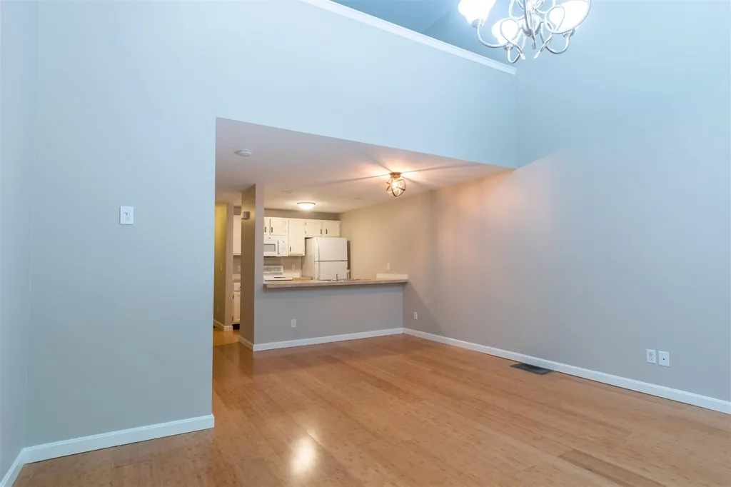 20 Glengarry Drive Stratham NH 03885
