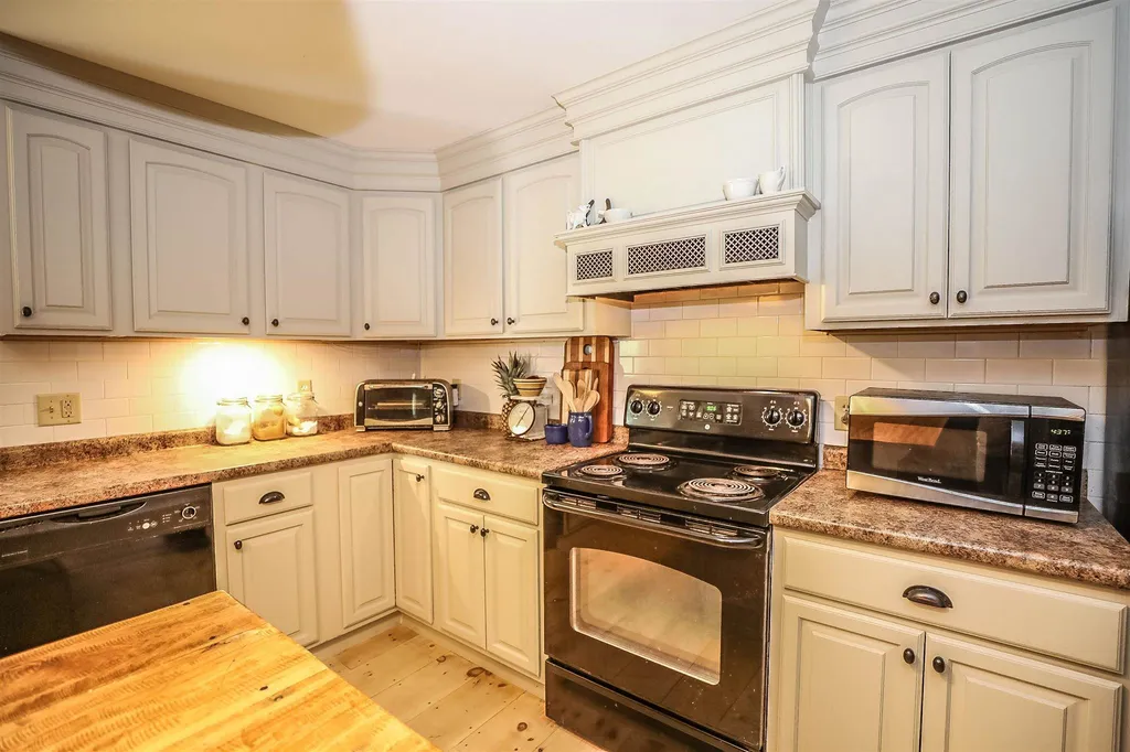335 Greenfield Road Peterborough NH 03458