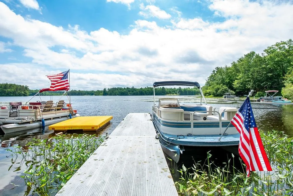 54 Shore Drive Northwood NH 03261