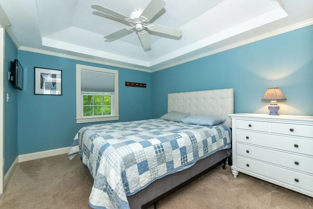 54 Shore Drive Northwood NH 03261