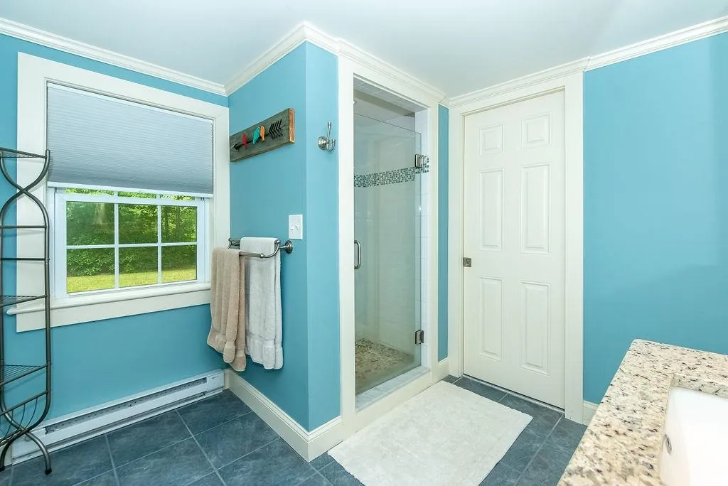 54 Shore Drive Northwood NH 03261