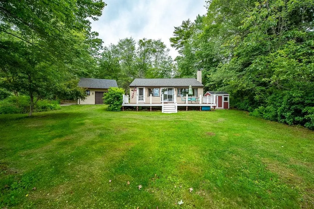 54 Shore Drive Northwood NH 03261