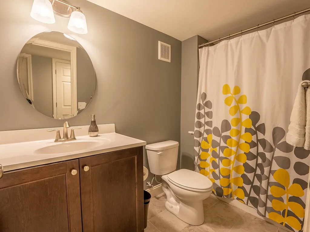 30 Dunbar Drive Essex VT 05452