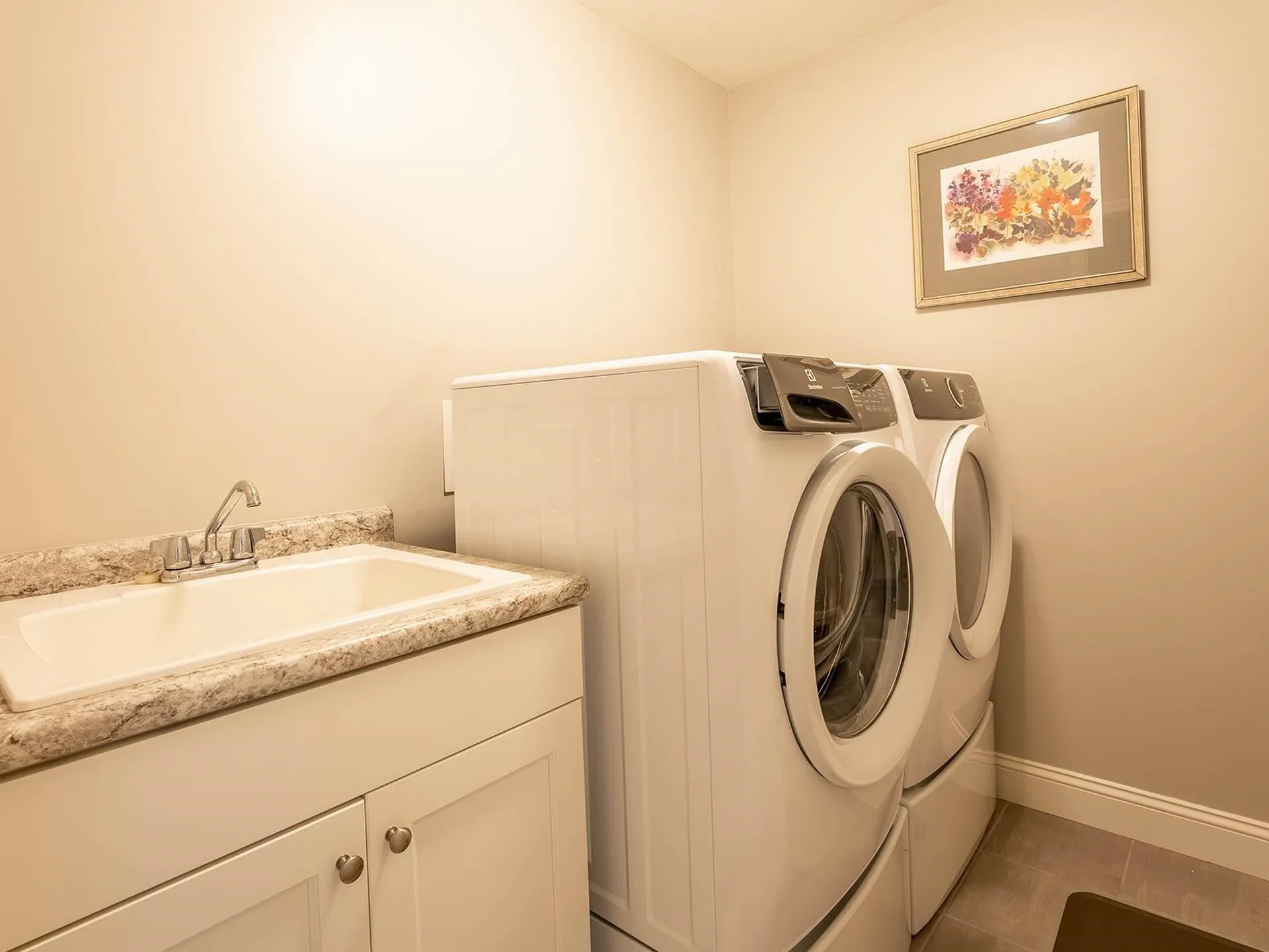 30 Dunbar Drive Essex VT 05452