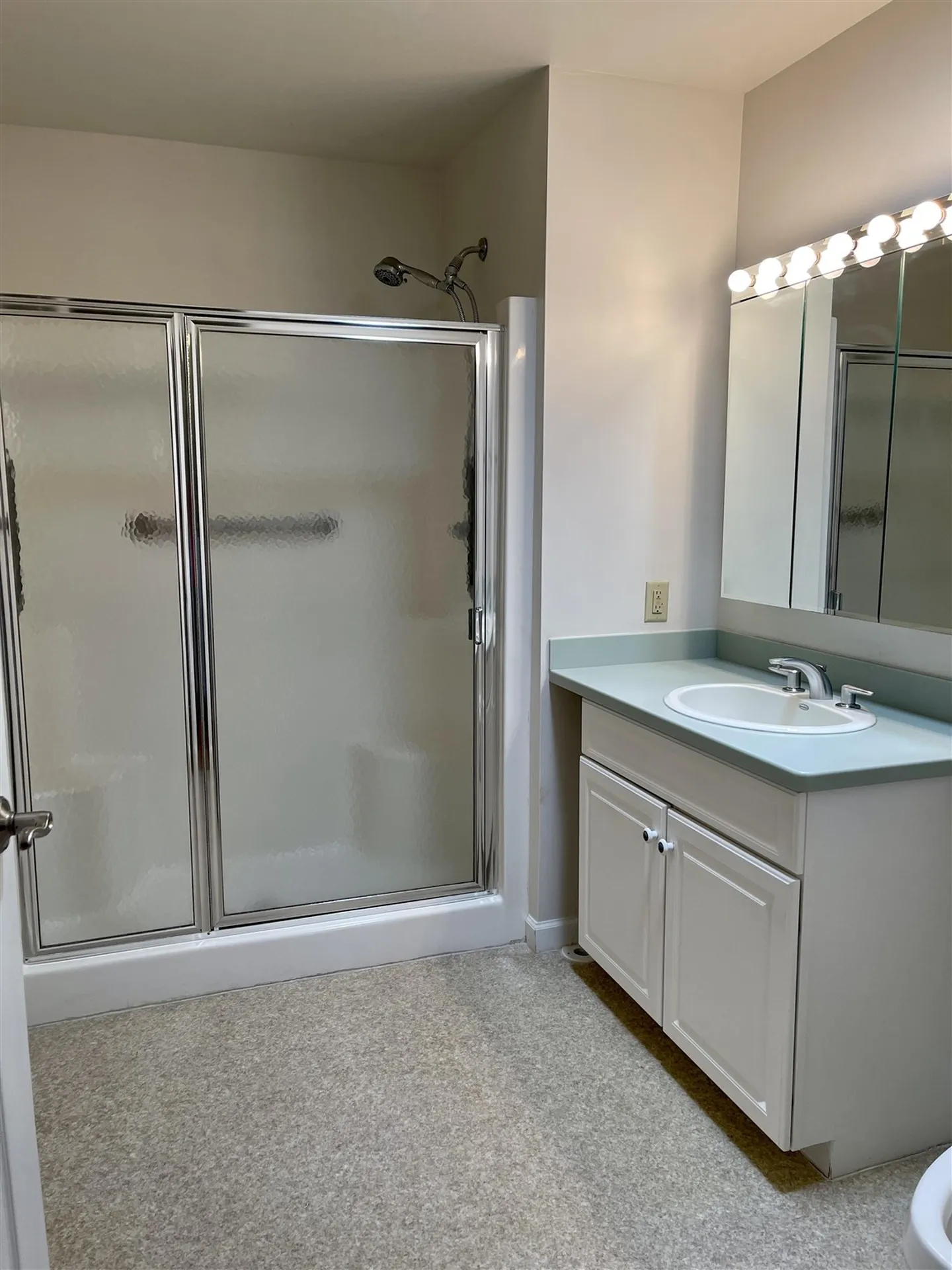 20 Linden Drive Lebanon NH 03784