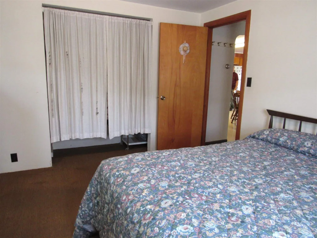 17 Union Street Gorham NH 03581