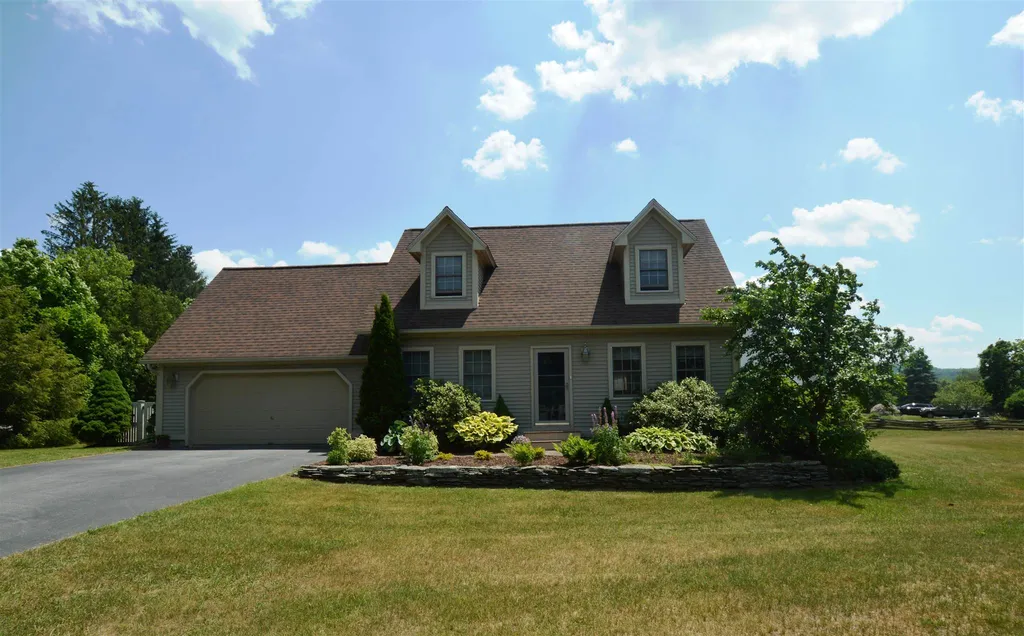 3 Clover Lane Jericho VT 05465