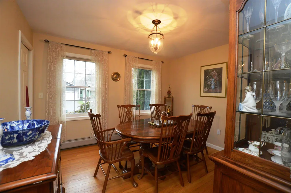 3 Clover Lane Jericho VT 05465
