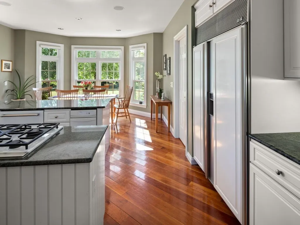 828 Ridgefield Road Shelburne VT 05482