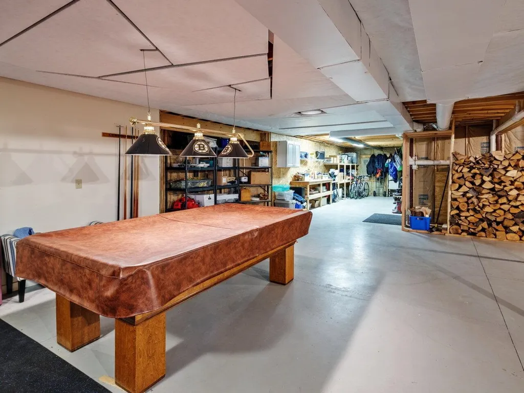 828 Ridgefield Road Shelburne VT 05482