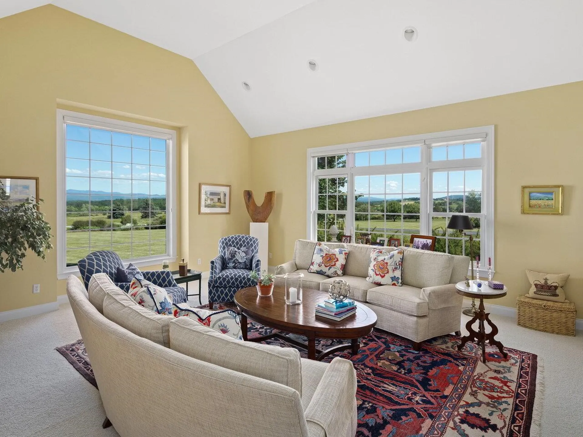 828 Ridgefield Road Shelburne VT 05482