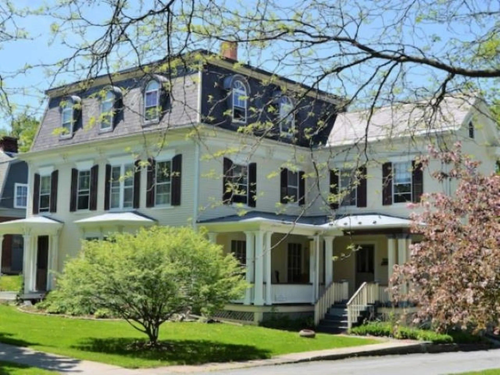 82 Main Street Vergennes VT 05491