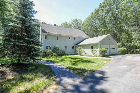 9 Pond Place Lane Concord NH 03301