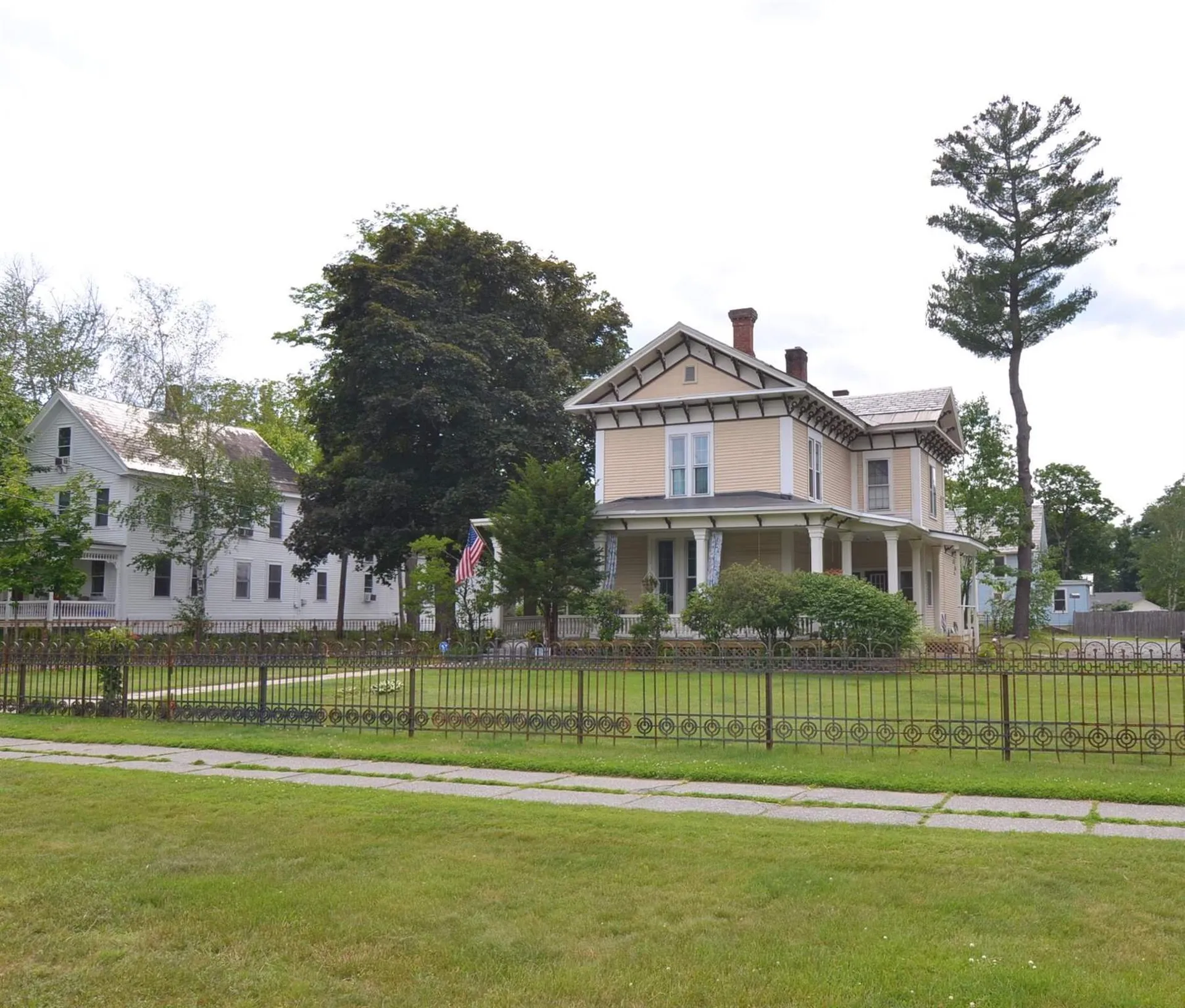 221 Broad Street Claremont NH 03743