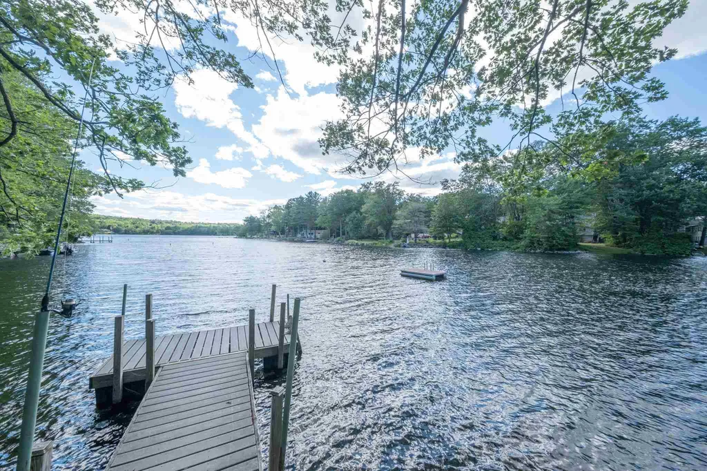 7 Canal Street Meredith NH 03253