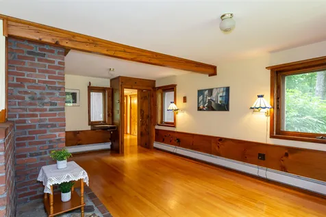 11 Rangeway Road Deering NH 03244
