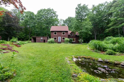 11 Rangeway Road Deering NH 03244
