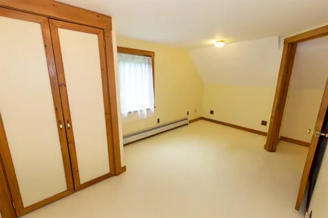 11 Rangeway Road Deering NH 03244