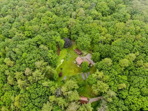11 Rangeway Road Deering NH 03244