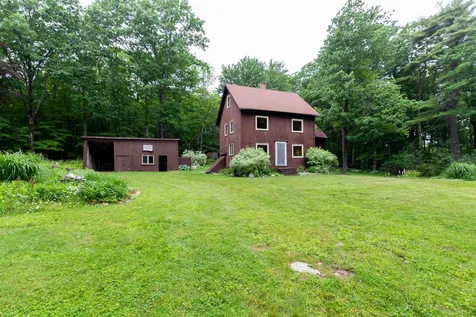 11 Rangeway Road Deering NH 03244